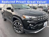 Photo of 2022 Diamond Black Crystal Pearlcoat Jeep Compass