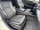 Thumbnail of 2017 White Diamond Pearl Acura RDX