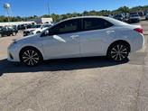 Thumbnail of 2018 Blizzard Pearl Toyota Corolla
