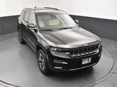 Thumbnail of 2025 Diamond Black Crystal Pearlcoat Jeep Grand Cherokee 4xe