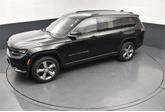 Thumbnail of 2021 Diamond Black Crystal Pearlcoat Jeep Grand Cherokee L