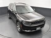 Thumbnail of 2021 Diamond Black Crystal Pearlcoat Jeep Grand Cherokee L