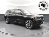 Photo of 2024 Diamond Black Crystal Pearlcoat Jeep Grand Cherokee 4xe