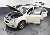 Thumbnail of 2015 White Diamond Tricoat Chevrolet Equinox