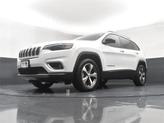 Thumbnail of 2022 Bright White Clearcoat Jeep Cherokee