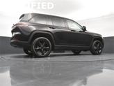 Thumbnail of 2023 Diamond Black Crystal Pearlcoat Jeep Grand Cherokee