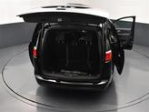 Thumbnail of 2025 Diamond Black Crystal Pearlcoat Chrysler Voyager
