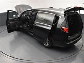 Thumbnail of 2025 Diamond Black Crystal Pearlcoat Chrysler Voyager