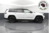Thumbnail of 2024 Bright White Clearcoat Jeep Grand Cherokee L