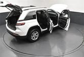 Thumbnail of 2022 Bright White Clearcoat Jeep Grand Cherokee