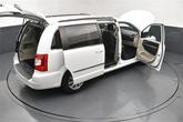 Thumbnail of 2015 Bright White Clearcoat Chrysler Town & Country