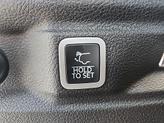 Thumbnail of 2025 Baltic Gray Metallic Clear-Coat Exterior Paint Jeep Grand Cherokee
