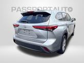 Thumbnail of 2023 Celestial Silver Metallic Toyota Highlander