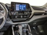 Thumbnail of 2022 Midnight Black Metallic Toyota Highlander