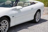 Thumbnail of 2001 Arctic White Chevrolet Camaro