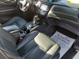 Thumbnail of 2018 White Nissan Rogue