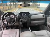 Thumbnail of 2014 Alabaster Silver Metallic Honda Pilot