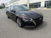 Thumbnail of 2023 Super Black Nissan Altima
