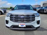 Thumbnail of 2025 White Ford Explorer
