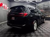 Thumbnail of 2022 Fathom Blue Pearlcoat Chrysler Pacifica
