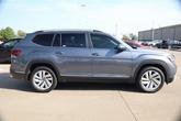 Thumbnail of 2021 Platinum Gray Metallic Volkswagen Atlas