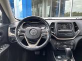 Thumbnail of 2015 Brilliant Black Crystal Pearlcoat Jeep Cherokee