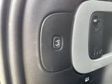 Thumbnail of 2015 Brilliant Black Crystal Pearlcoat Jeep Cherokee