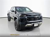 Photo of 2024 Black Chevrolet Colorado