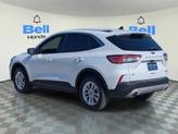 Thumbnail of 2022 Oxford White Ford Escape