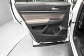 Thumbnail of 2021 White Volkswagen Atlas