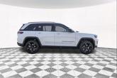 Thumbnail of 2025 Bright White Clearcoat Jeep Grand Cherokee