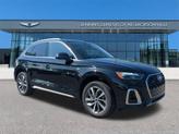 Photo of 2023 Mythos Black Metallic Audi Q5