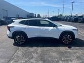 Thumbnail of 2025 Summit White Chevrolet Trax