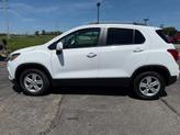 Thumbnail of 2022 Summit White Chevrolet Trax