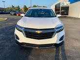 Thumbnail of 2022 Summit White Chevrolet Equinox