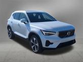 Thumbnail of 2025 Crystal White Pearl Volvo XC40