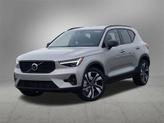 Photo of 2025 Gray Volvo XC40