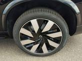 Thumbnail of 2025 Onyx Black Metallic Volvo XC90 Plug-In Hybrid