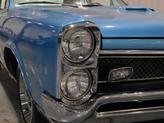 Thumbnail of 1967 Blue and White Pontiac GTO