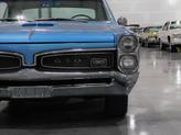 Thumbnail of 1967 Blue and White Pontiac GTO