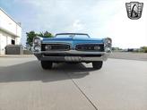 Thumbnail of 1967 Blue Pontiac GTO