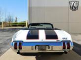 Thumbnail of 1970 White /Black Stripes Oldsmobile 442