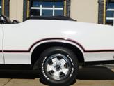 Thumbnail of 1970 White /Black Stripes Oldsmobile 442