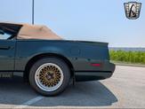 Thumbnail of 1992 Green Pontiac Firebird