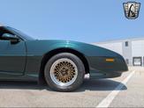 Thumbnail of 1992 Green Pontiac Firebird