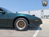 Thumbnail of 1992 Green Pontiac Firebird