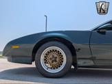 Thumbnail of 1992 Green Pontiac Firebird