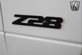 Thumbnail of 2000 Arctic White Chevrolet Camaro