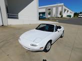 Thumbnail of 1990 White Mazda MX-5 Miata