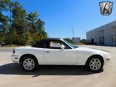 Thumbnail of 1990 White Mazda MX-5 Miata
